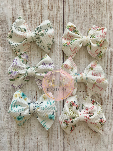 Milestones bows set